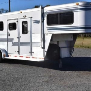 Used 1998 Silver Star 2HGN 2 Horse Trailer with 6′ Short Wall